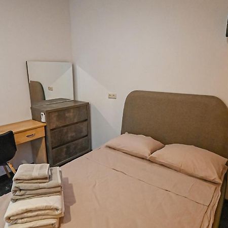 4 Bedroom Apartment On Liberty Square Tbilisi Luaran gambar